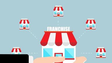 TOP 10 REASONS FOR BUYING A FRANCHISE